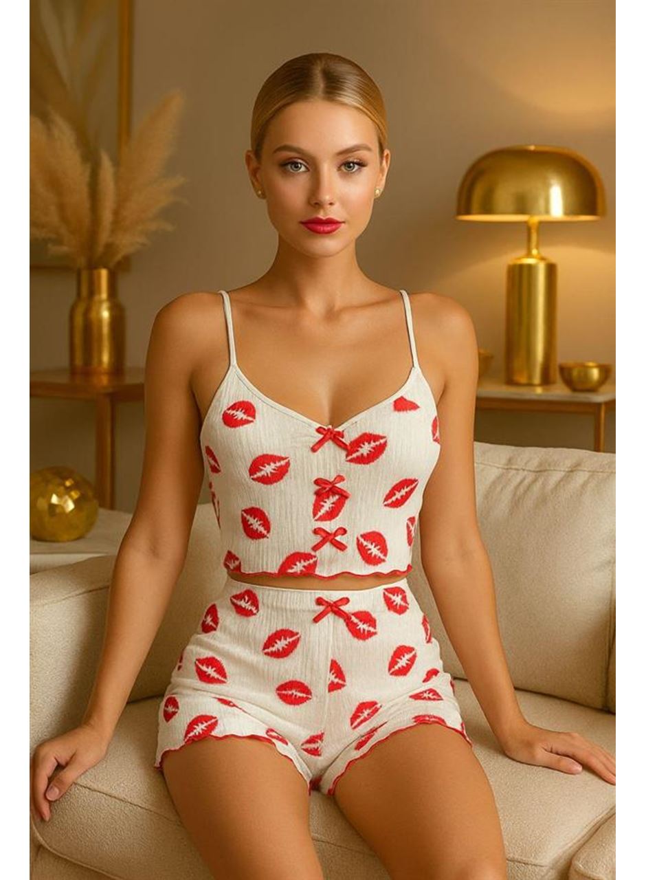 Dudak Desenli Şortlu Pijama Takımı