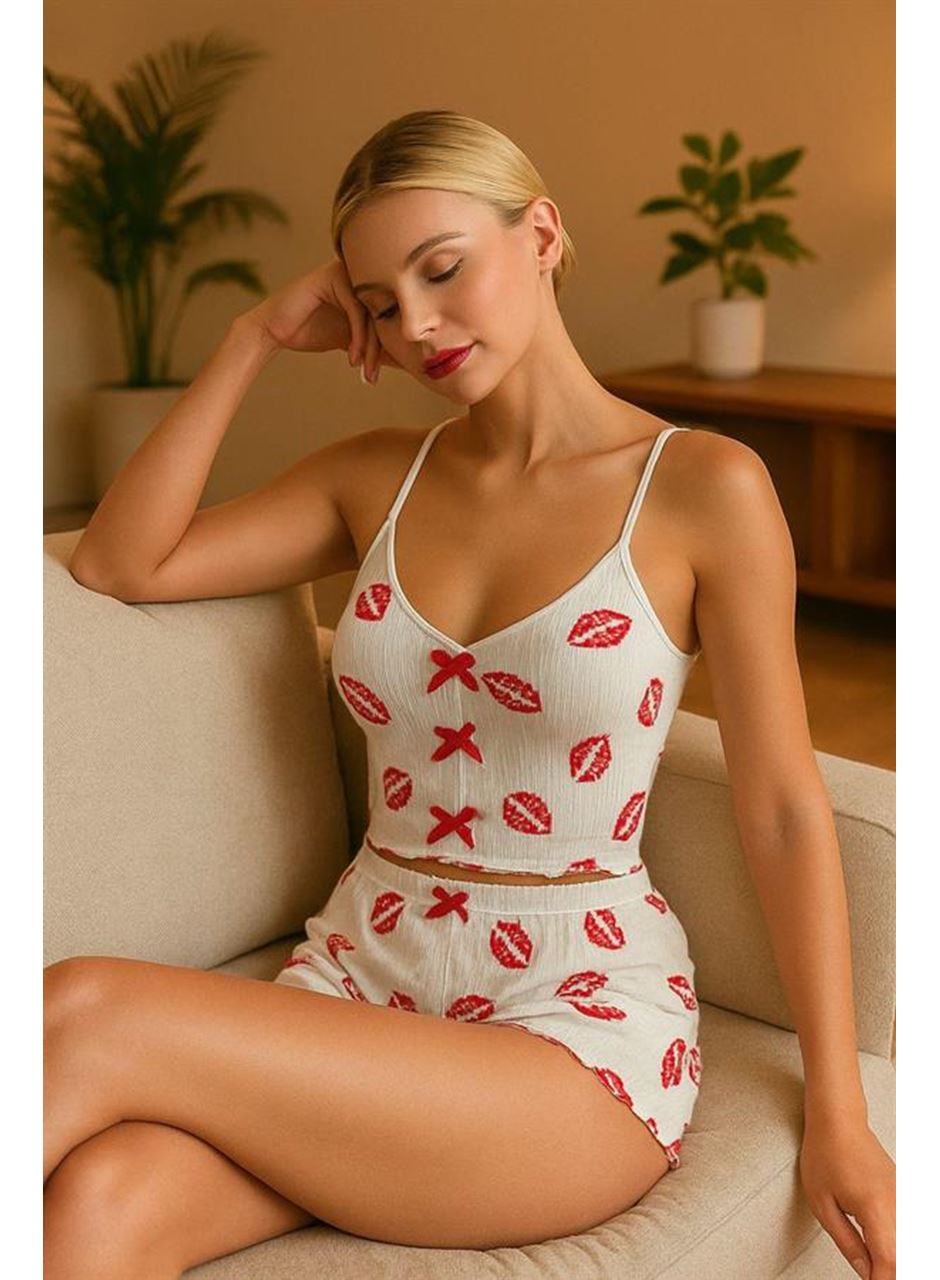 Dudak Desenli Şortlu Pijama Takımı