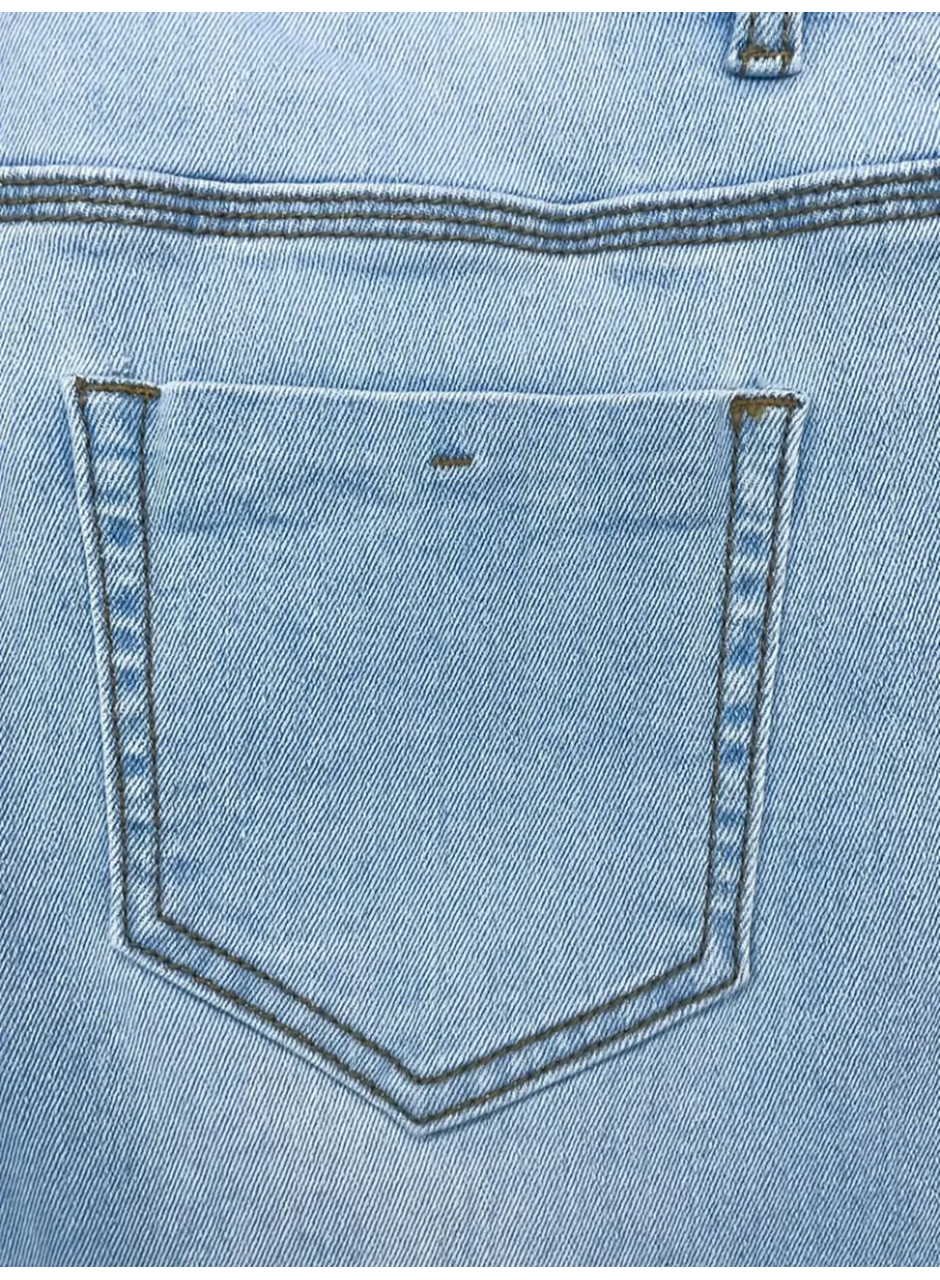 Kadın Yüksek Belli önden Düğmeli Yırtık Detaylı Kot Pantolon