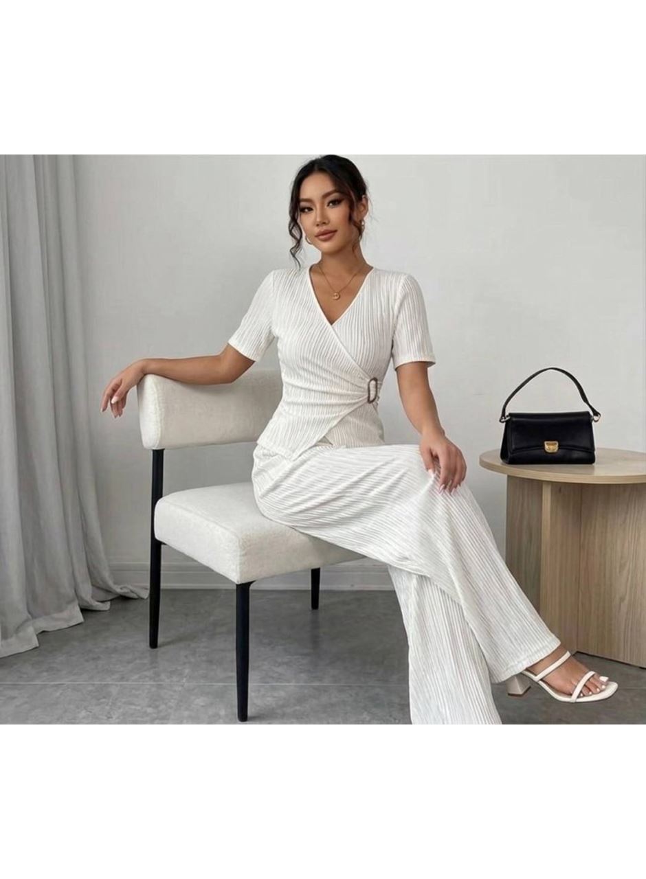 Kadın Toka Detaylı Kruvaze Takım