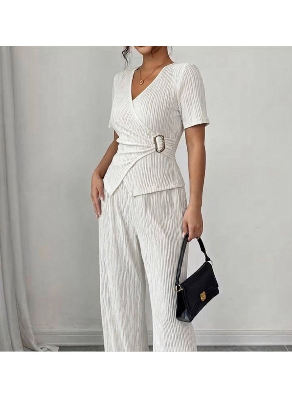 Kadın Toka Detaylı Kruvaze Takım