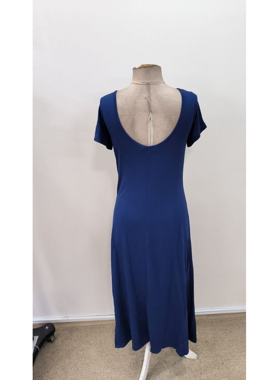 Kadın Kısa Kollu Sırt Dekolteli Yırtmaç Detaylı Viskon Elbise