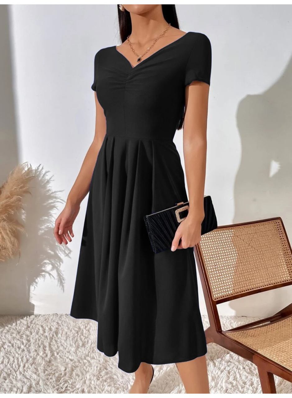 Kadın Kısa Kollu V Yakalı önden Pileli Janjan Krep Elbise