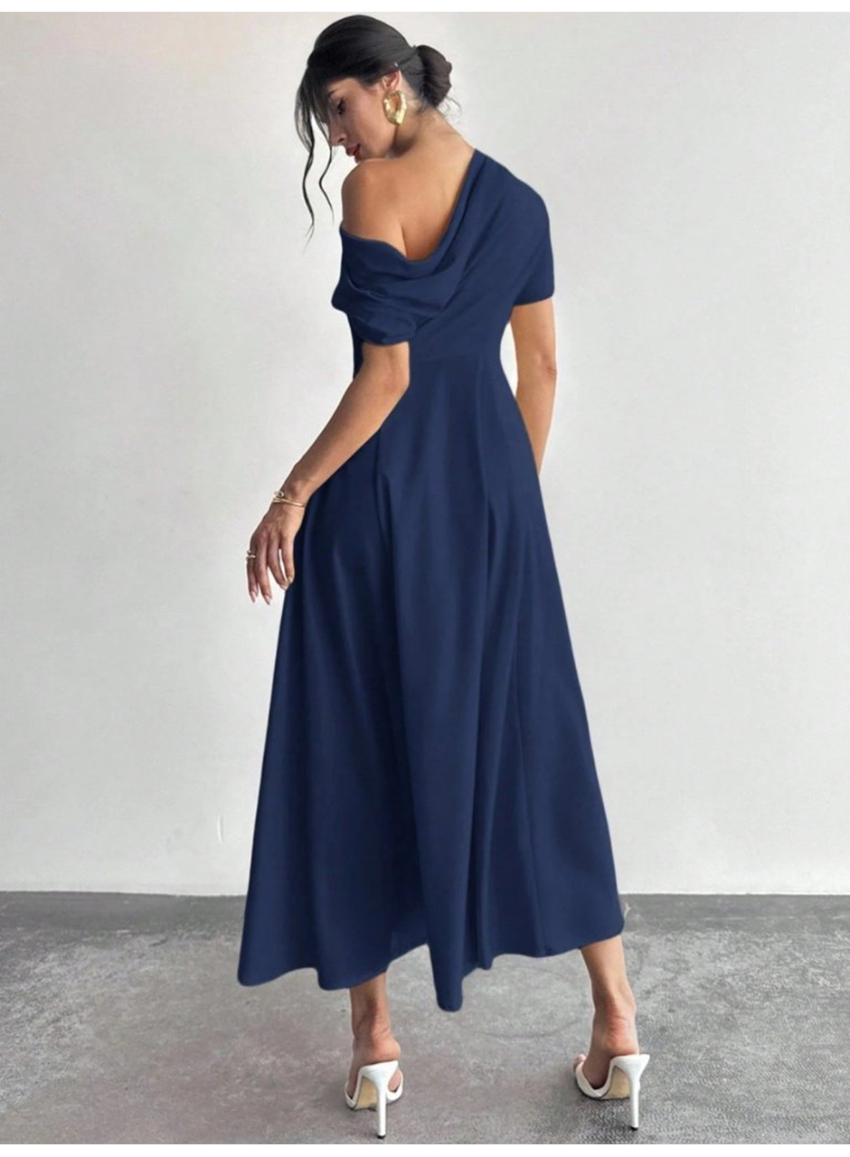 Kadın Omuzdan Açık Kısa Kollu Omuzdan Pileli Uzun Janjan Krep Elbise