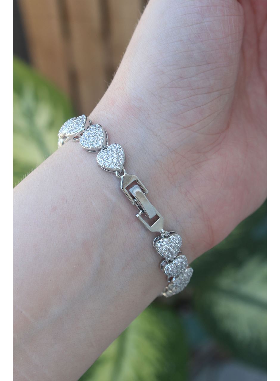 Vip Seri Pirinç Zirkon Taşlı Gümüş Renk Kalp Model Bileklik