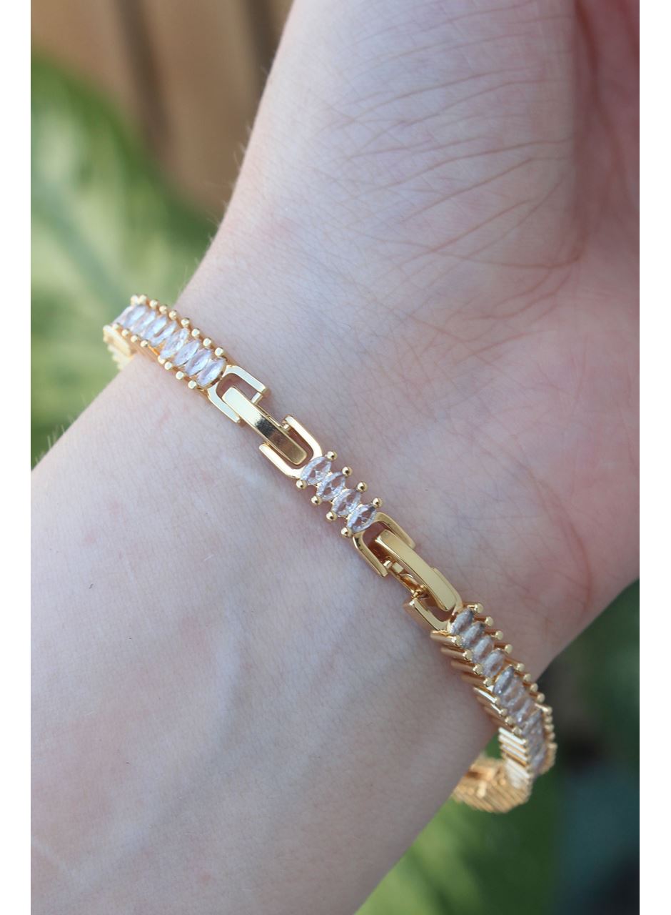 Vip Seri Pirinç Pembe Zirkon Taşlı Gold Renk Baget Model Bileklik
