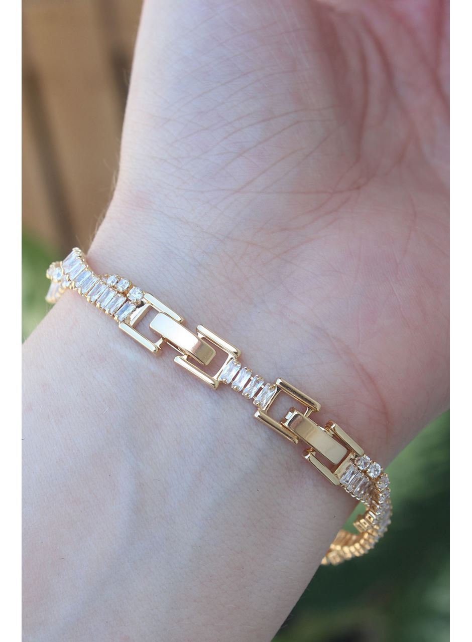 Vip Seri Pirinç Zirkon Taşlı Gold Renk Sarmal Model Bileklik