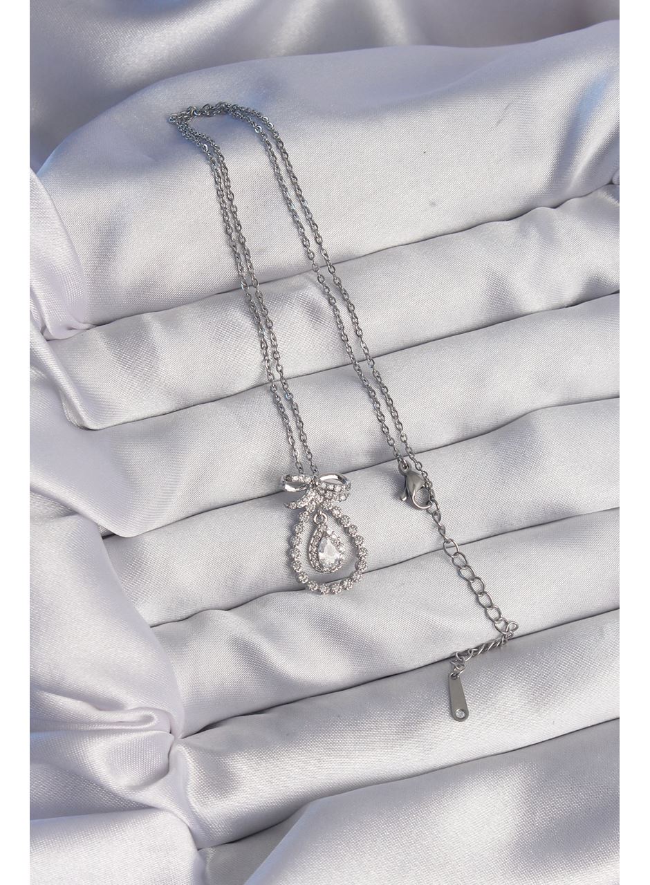 316L Çelik Gümüş Renk Fiyonk Detaylı Zirkon Taşlı Damla Model Kolye