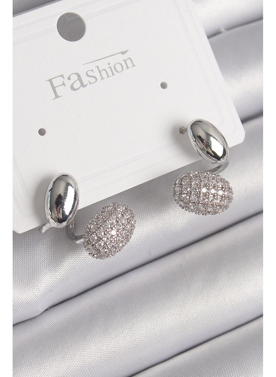 Pirinç Gümüş Renk Zirkon Taşlı Bombeli Model Kadın Küpe