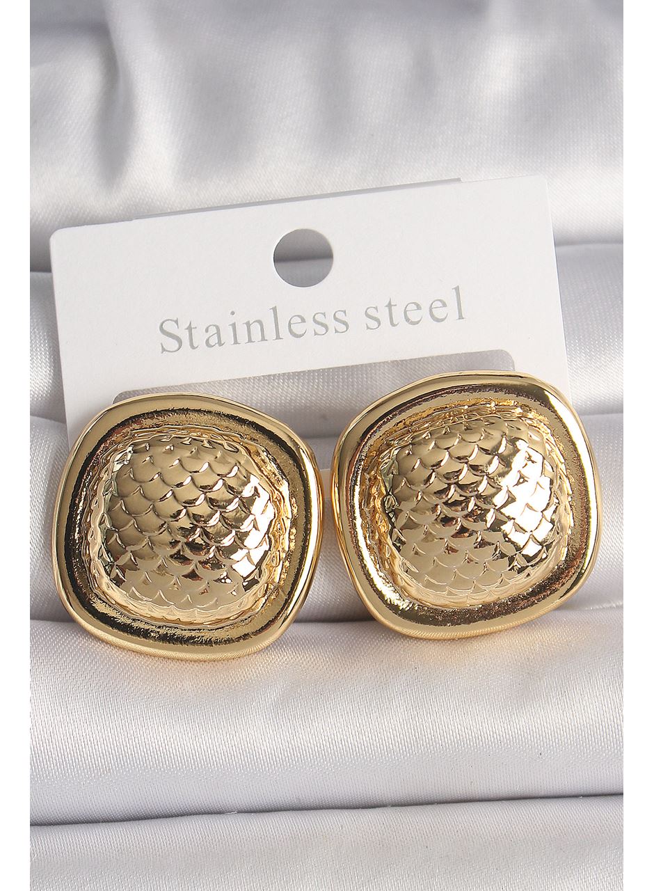 Pirinç Gold Renk İşlemeli Kare Model Kadın Küpe