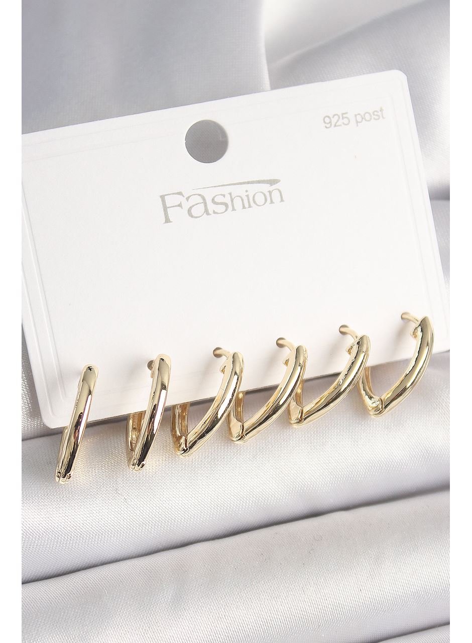 925 Ayar Gümüş Çivi Pirinç Gold Renk Üçgen Model Kadın Küpe Seti