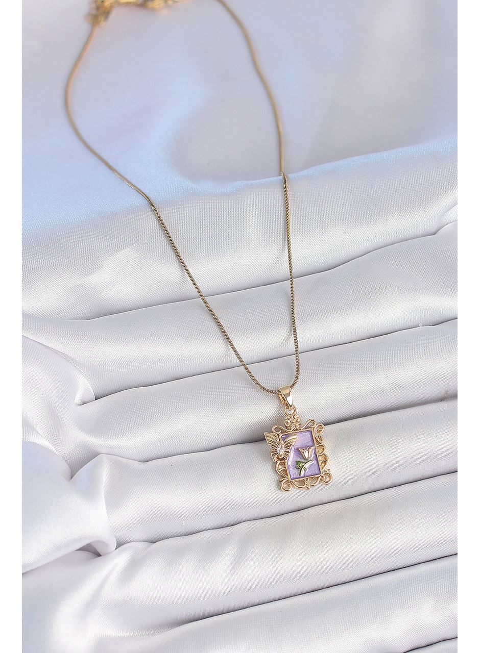 316L Çelik Gold Renk Zincir Mor Mineli Çiçek İşlemeli Zirkon Taşlı Kelebek Detay Portre Model Kadın Kolye