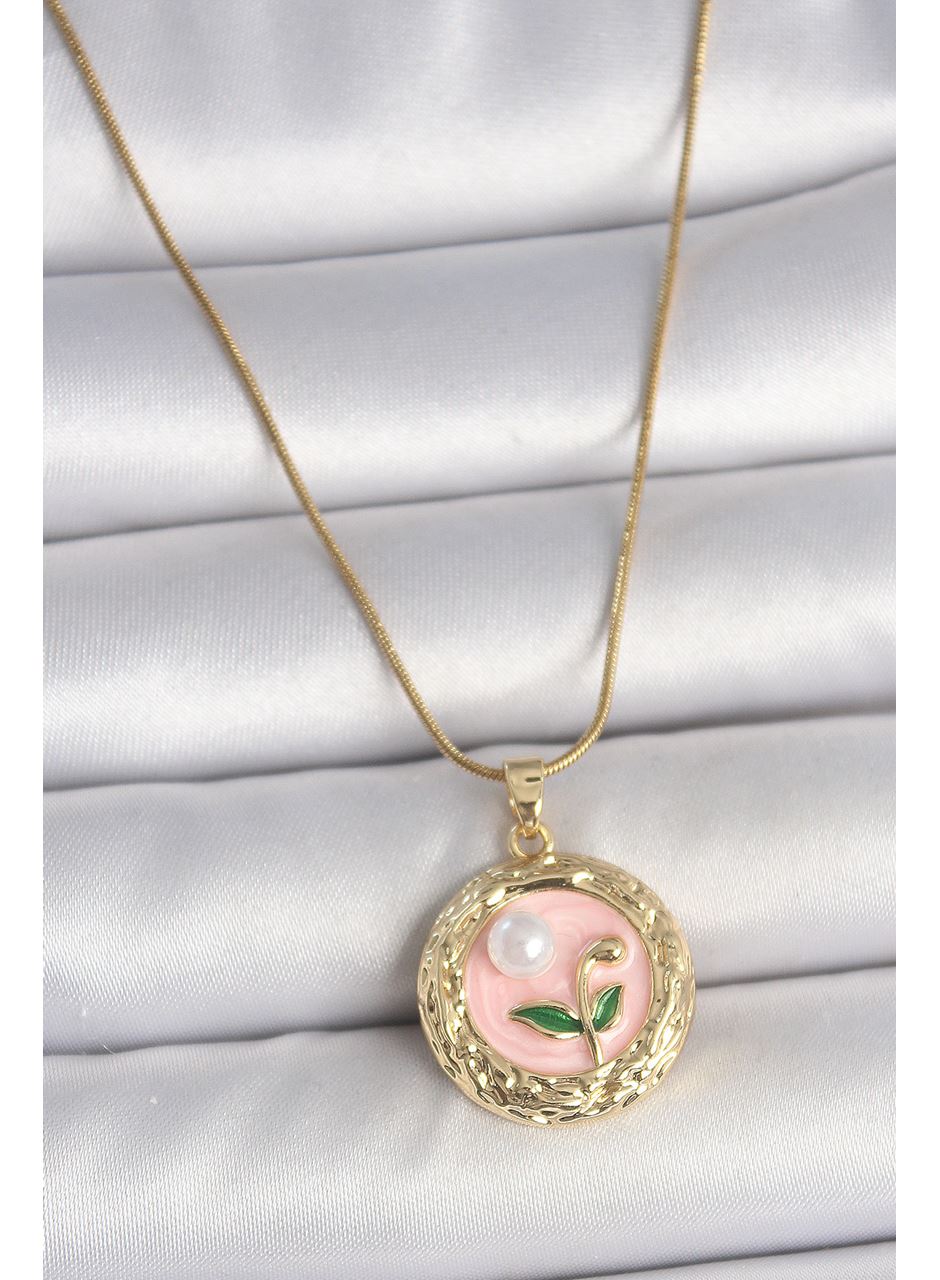316L Çelik Gold Renk Zincir Pembe Çiçek İşlemeli inci Detay Portre Model Kadın Kolye