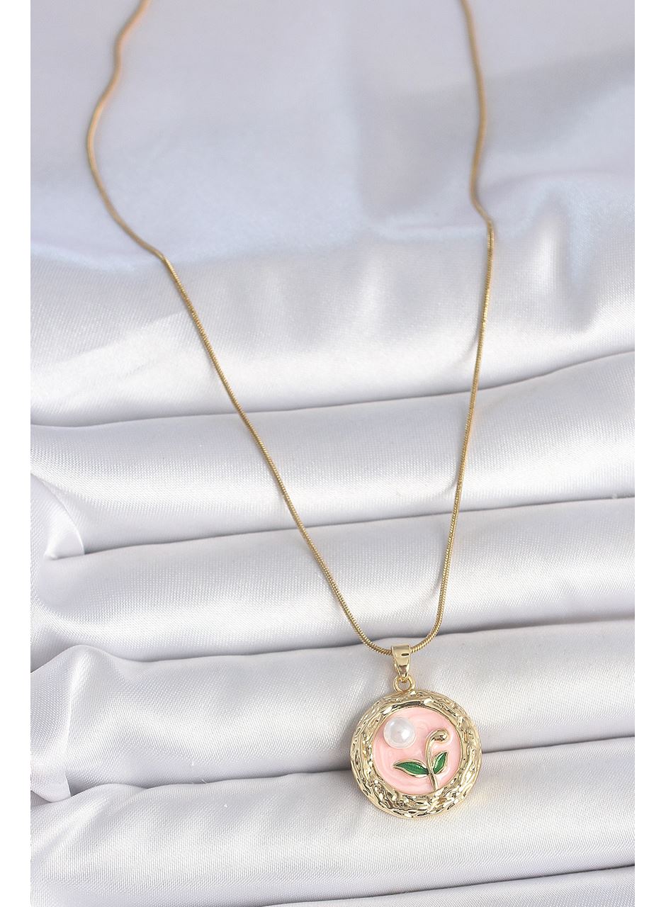 316L Çelik Gold Renk Zincir Pembe Çiçek İşlemeli inci Detay Portre Model Kadın Kolye