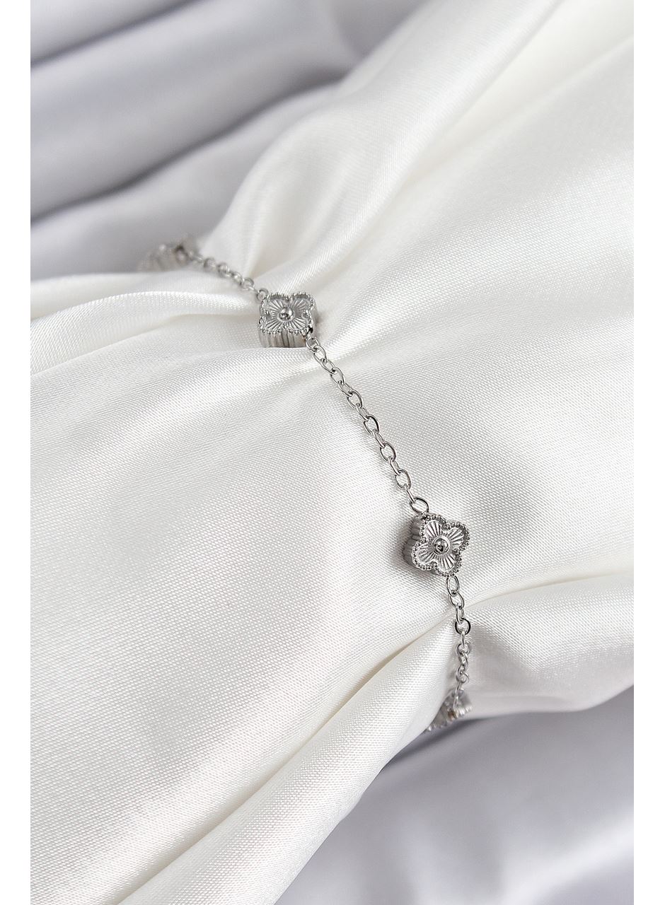 316L Çelik Yonca Model Gümüş Renk Kadın Bileklik