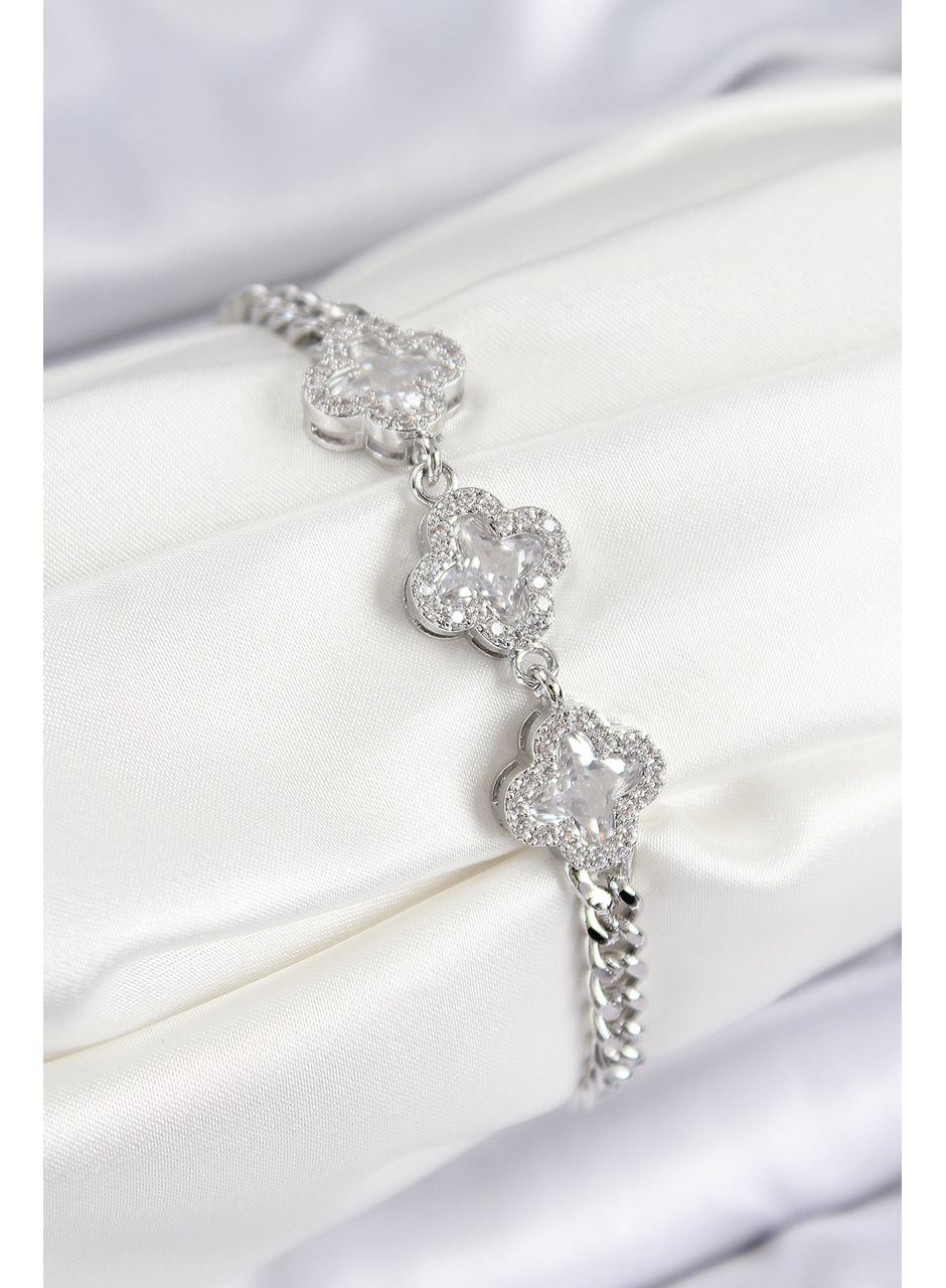 Pirinç Zirkon Taşlı Yonca Model Gümüş Renk Kadın Bileklik