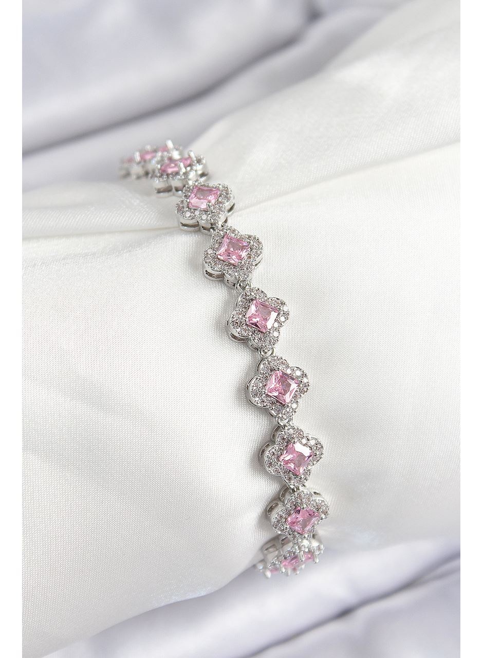 Pirinç Zirkon Taşlı Pembe Yonca Baget Model Gümüş Renk VIP Seri Kadın Bileklik