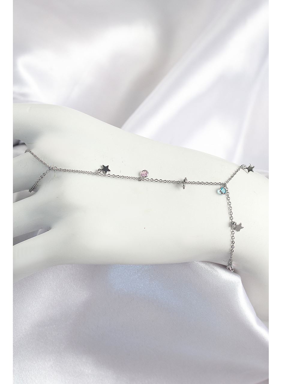 Pirinç Renkli Zirkon Taşlı Sallantılı Yıldızlı Model Gümüş Renk Kadın Şahmeran