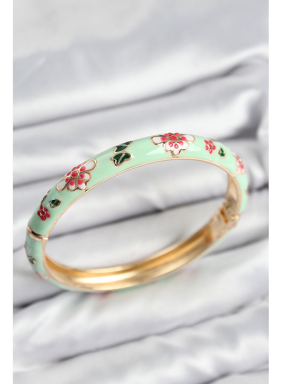 Mineli Pirinç Su Yeşili Çiçek Motifli Gold Kadın Kelepçe