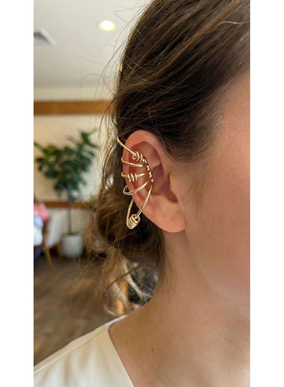 Pirinç Halkalı Model Gold Renk Kıkırdak Küpe