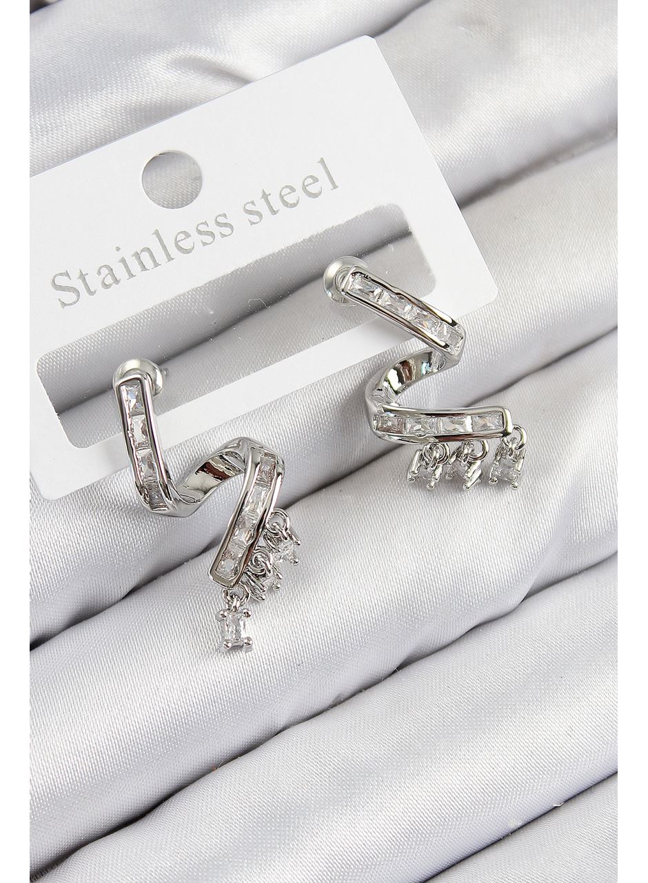 Pirinç Zirkon Taşlı Kıvrımlı Model Gümüş Renk Kadın Küpe