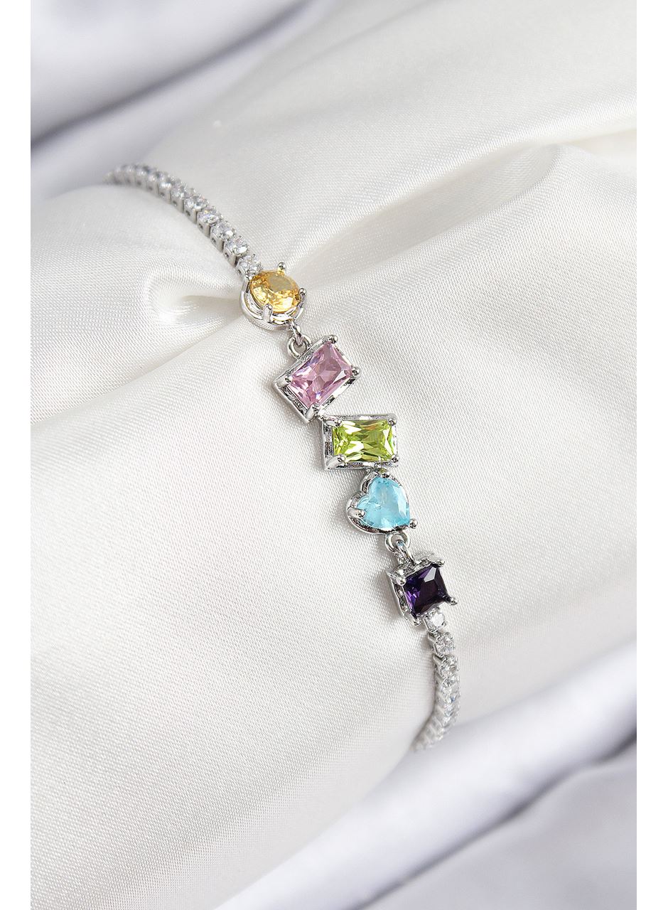 Pirinç Renkli Zirkon Taşlı Geometrik Model Gümüş Renk Kadın Bileklik