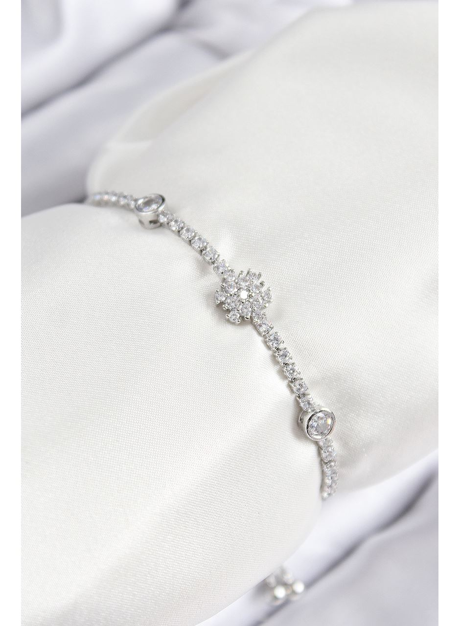 Pirinç Zirkon Taşlı Kar Tanesi Model Gümüş Renk Asansörlü Kadın Bileklik