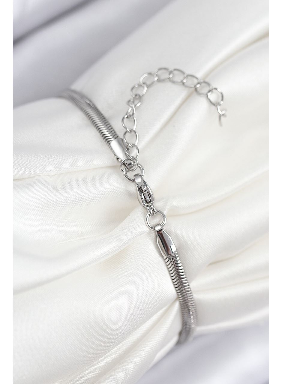 Pirinç Zirkon Taşlı Kalp Model Gümüş Renk Kadın Bileklik