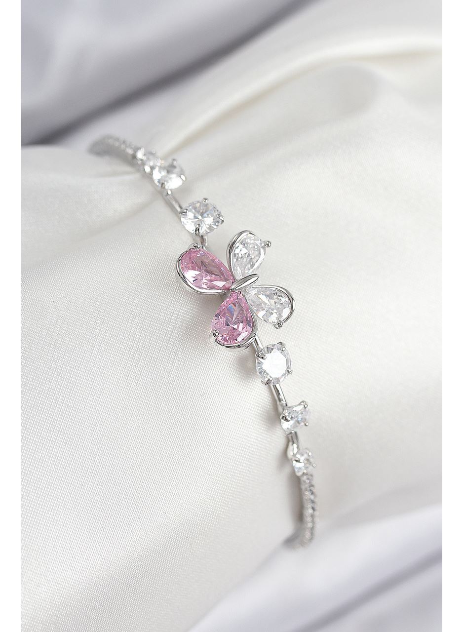 Pirinç Zirkon Taşlı Kelebek Model Gümüş Renk Kadın Bileklik