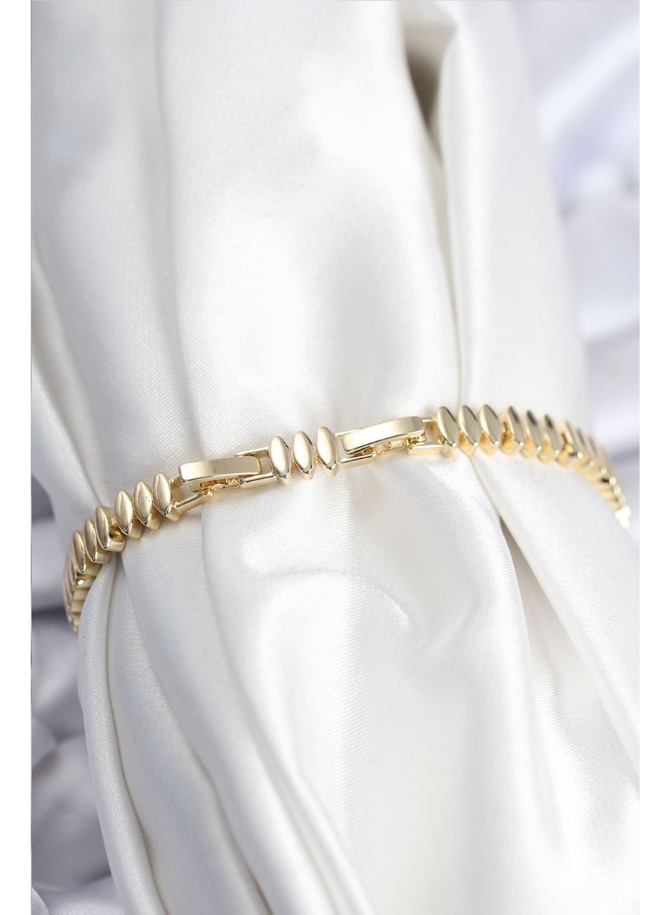 Pirinç VIP Seri Gold Renk Zirkon Taşlı Arpa Model Kadın Bileklik