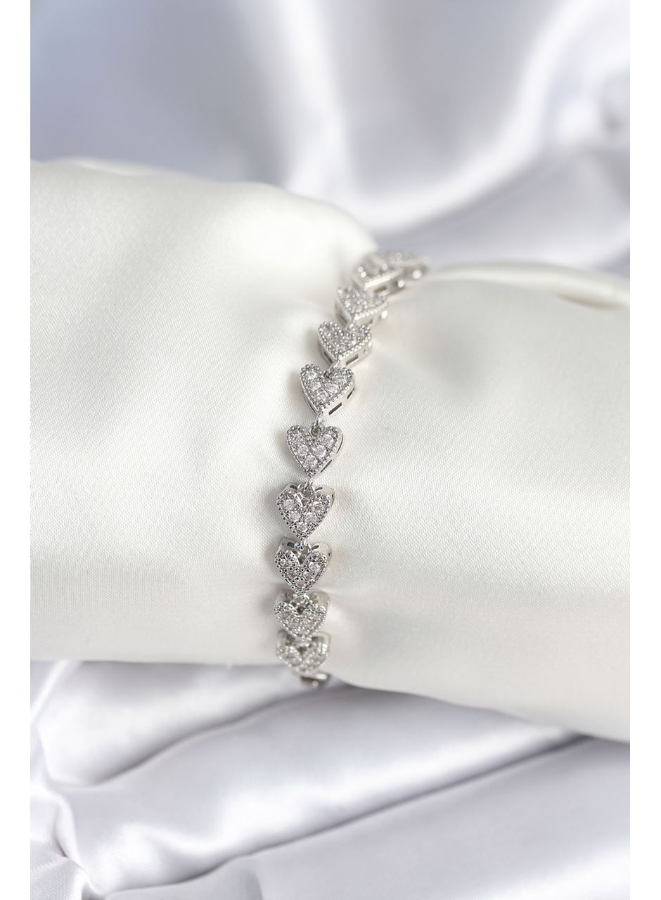 Pirinç Gümüş Renk Kalp Model Kadın Bileklik