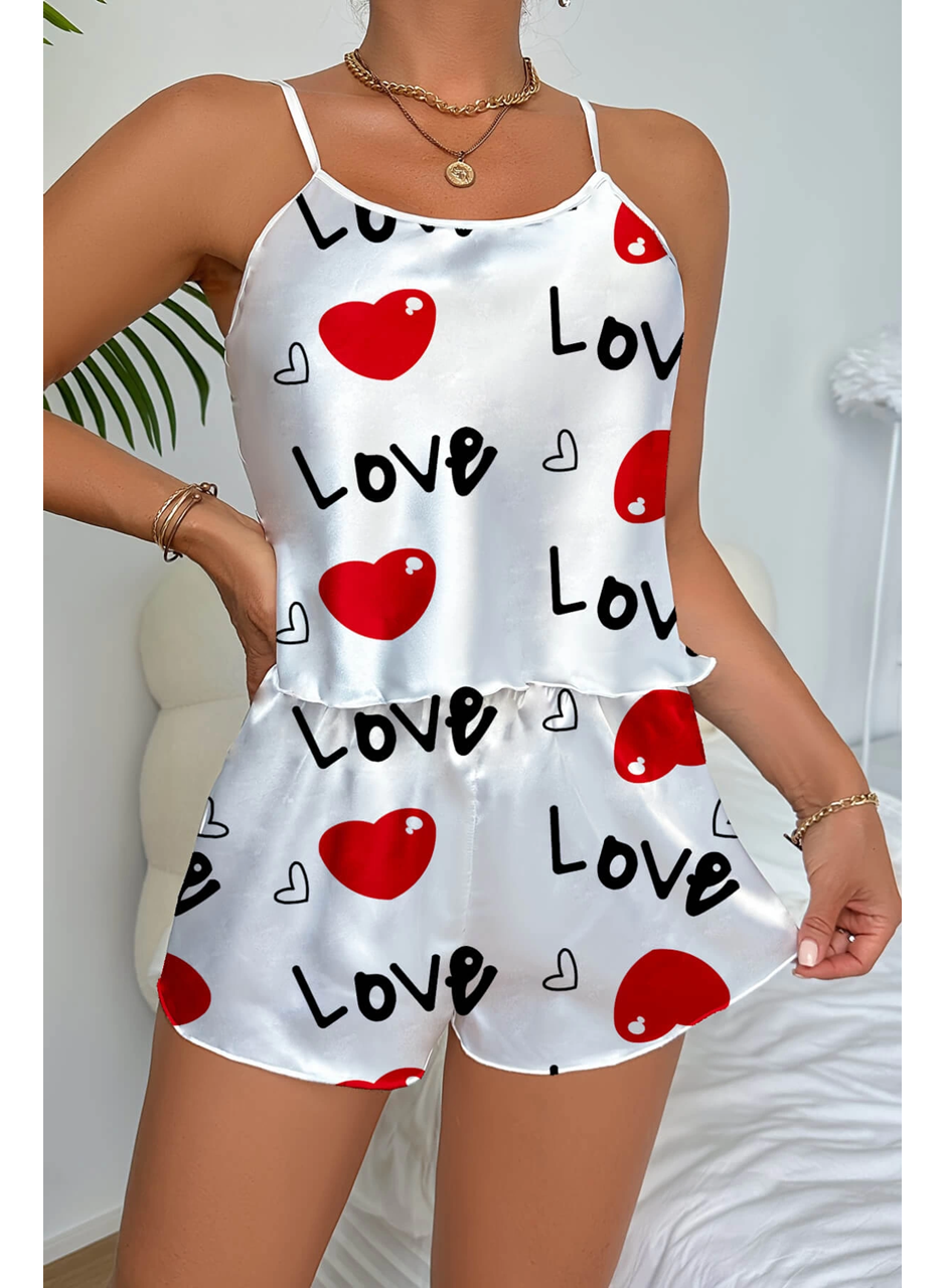 Love Desenli Beyaz Saten Şortlu Gecelik Takım