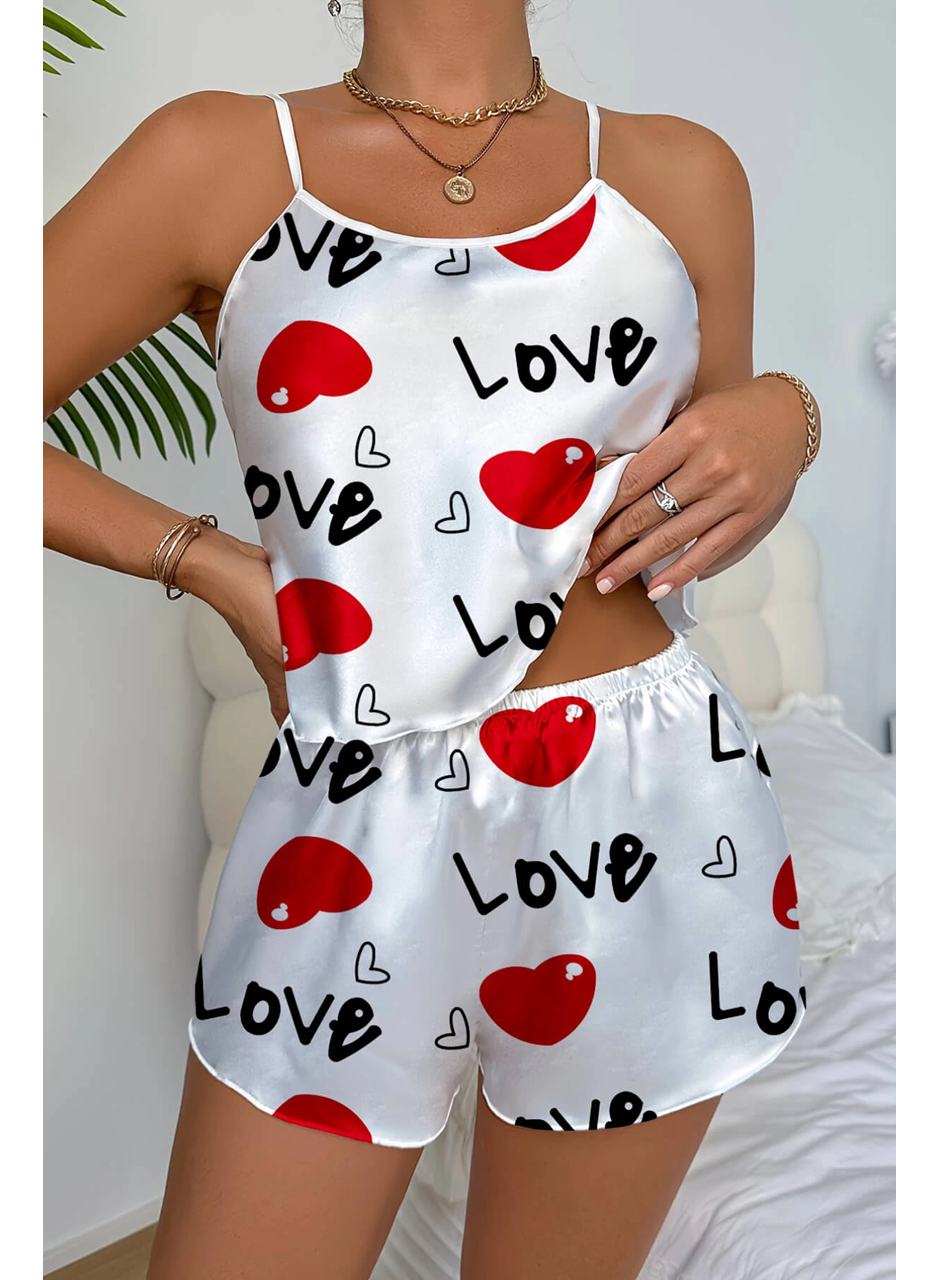 Love Desenli Beyaz Saten Şortlu Gecelik Takım