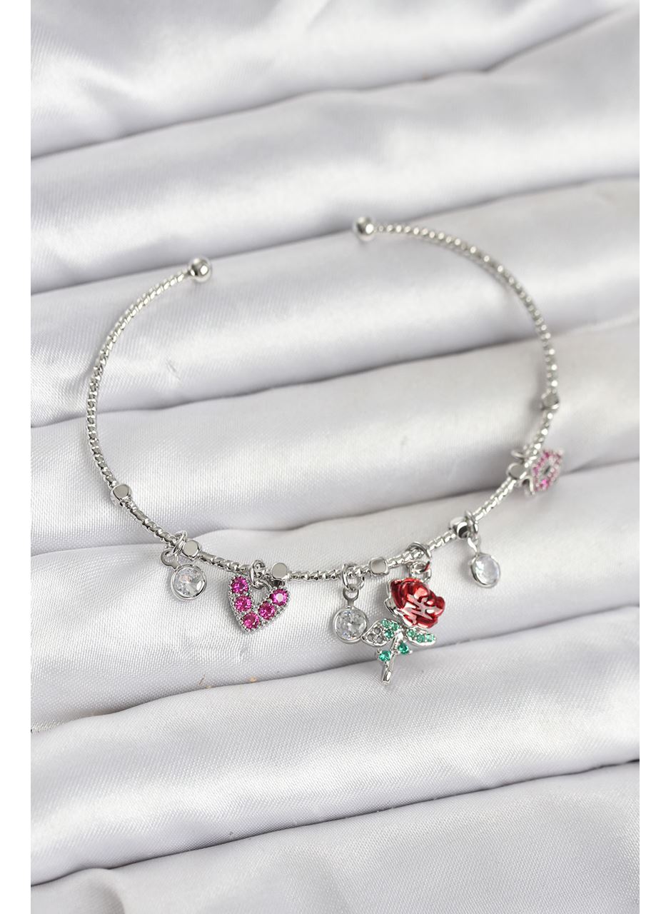 Gül Charmlı Gümüş Renk Pirinç Kadın Bileklik