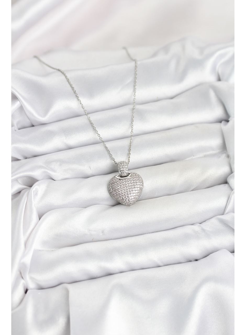 316L Çelik Zincir Gümüş Renk Zirkon Taşlı Kalpli Kadın Kolye
