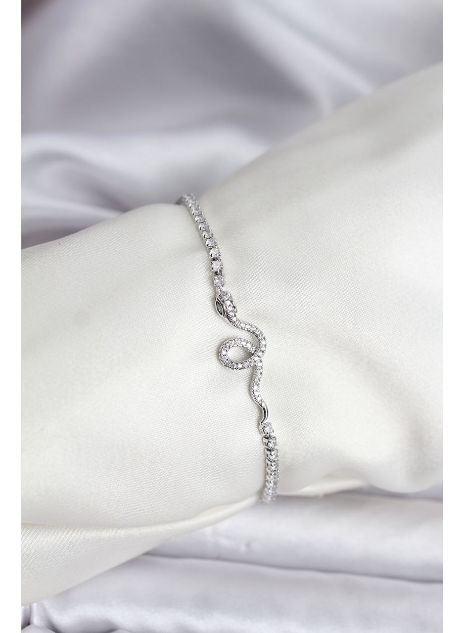 Yılan Model Zirkon Taşlı Gümüş Renk Pirinç Su Yolu Kadın Bileklik