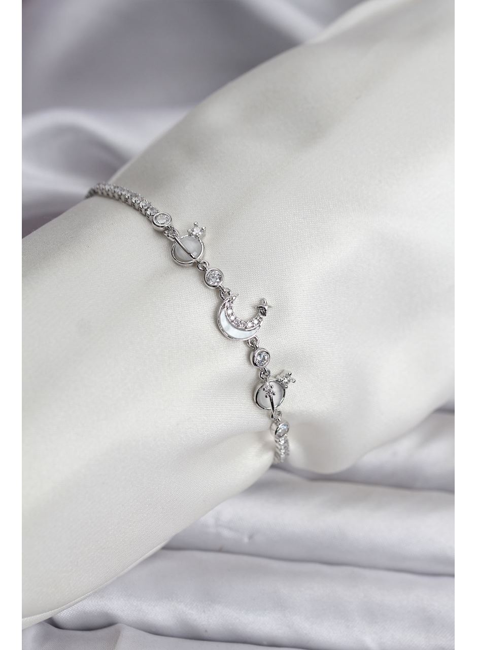 Charmlı Model Zirkon Taşlı Gümüş Renk Su Yolu Kadın Bileklik