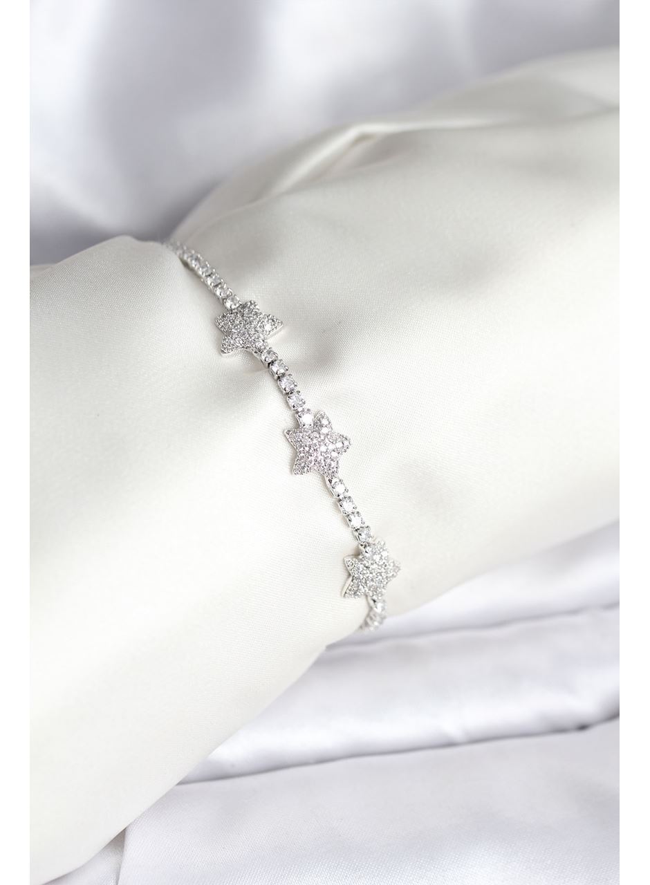 Yıldız Model Zirkon Taşlı Gümüş Renk Pirinç Su Yolu Kadın Bileklik