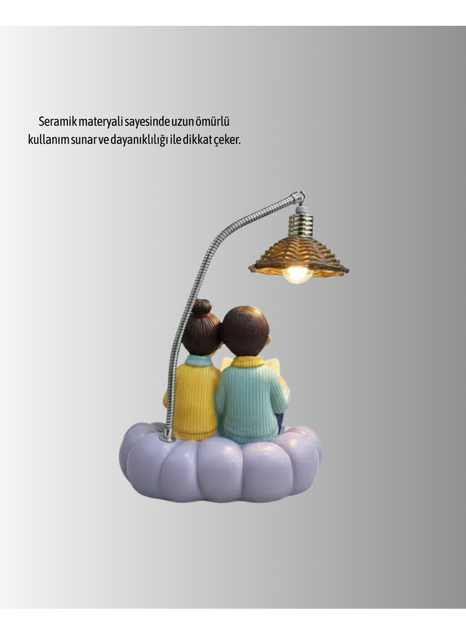 Okuyan Çift Figürlü Dekoratif Gece Lambası Hediye Seçeneği
