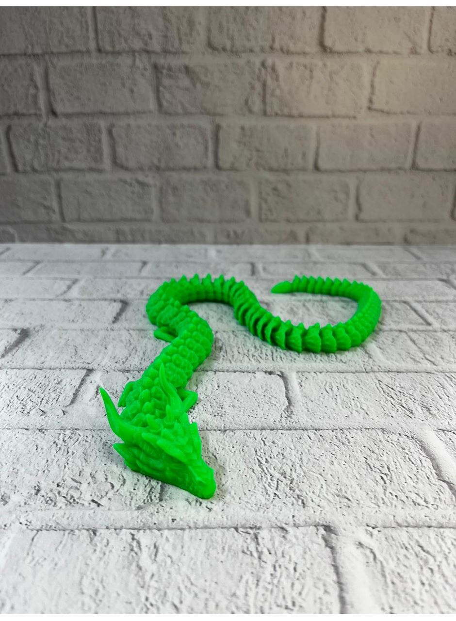 YEŞİL HAREKETLİ EJDERHA