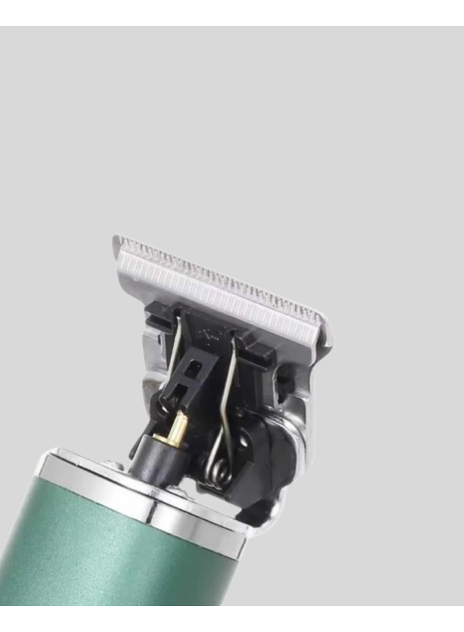 Şarjlı Erkek Tıraş Makinesi – 180 Dakika Pil Ömrü, 2.5 Saat Hızlı Şarj, USB ve Powerbank Uyumlu