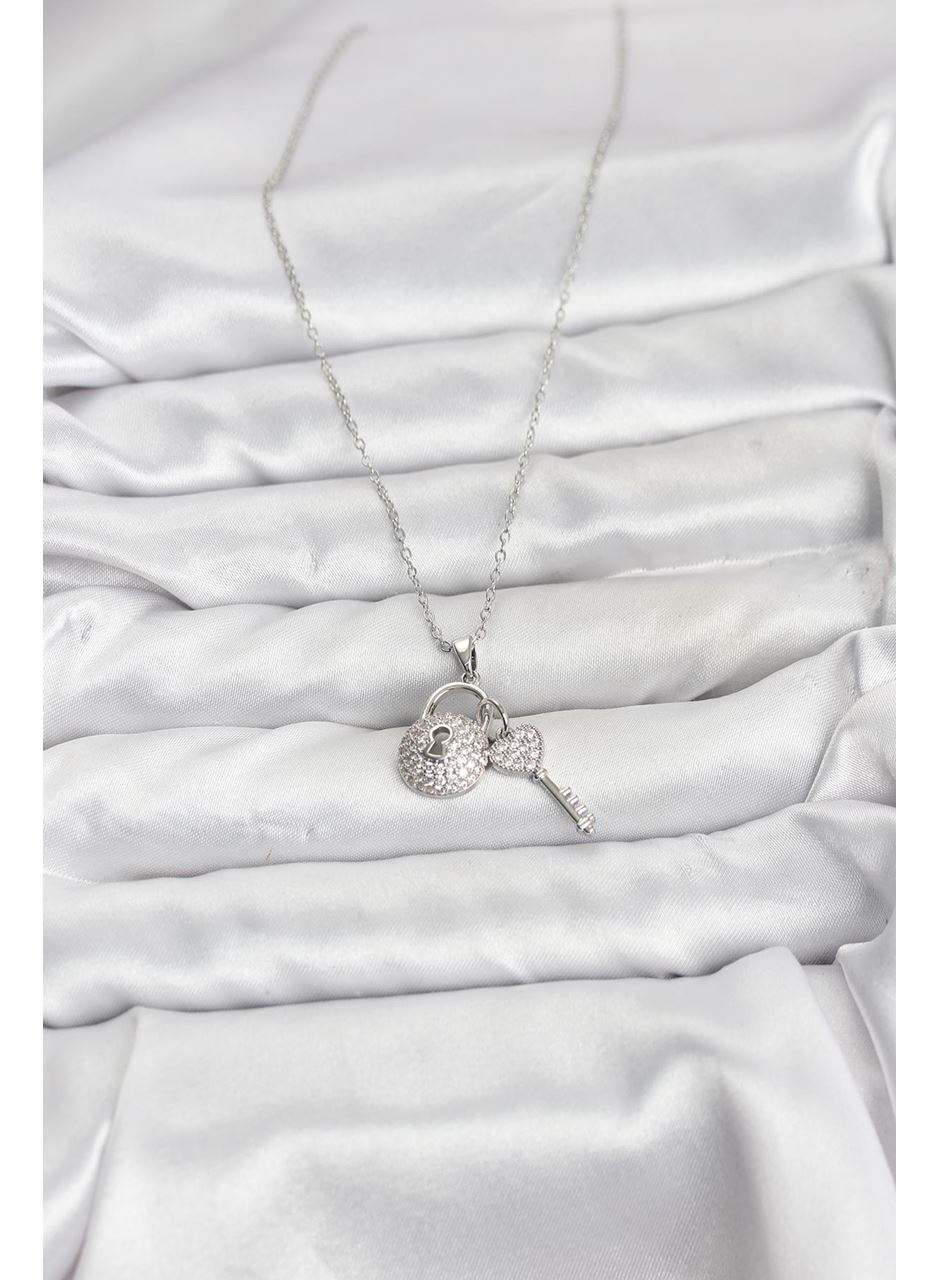 316L Çelik Zincir Gümüş Renk Kilit Anahtar Model Zirkon Taşlı Kadın Kolye