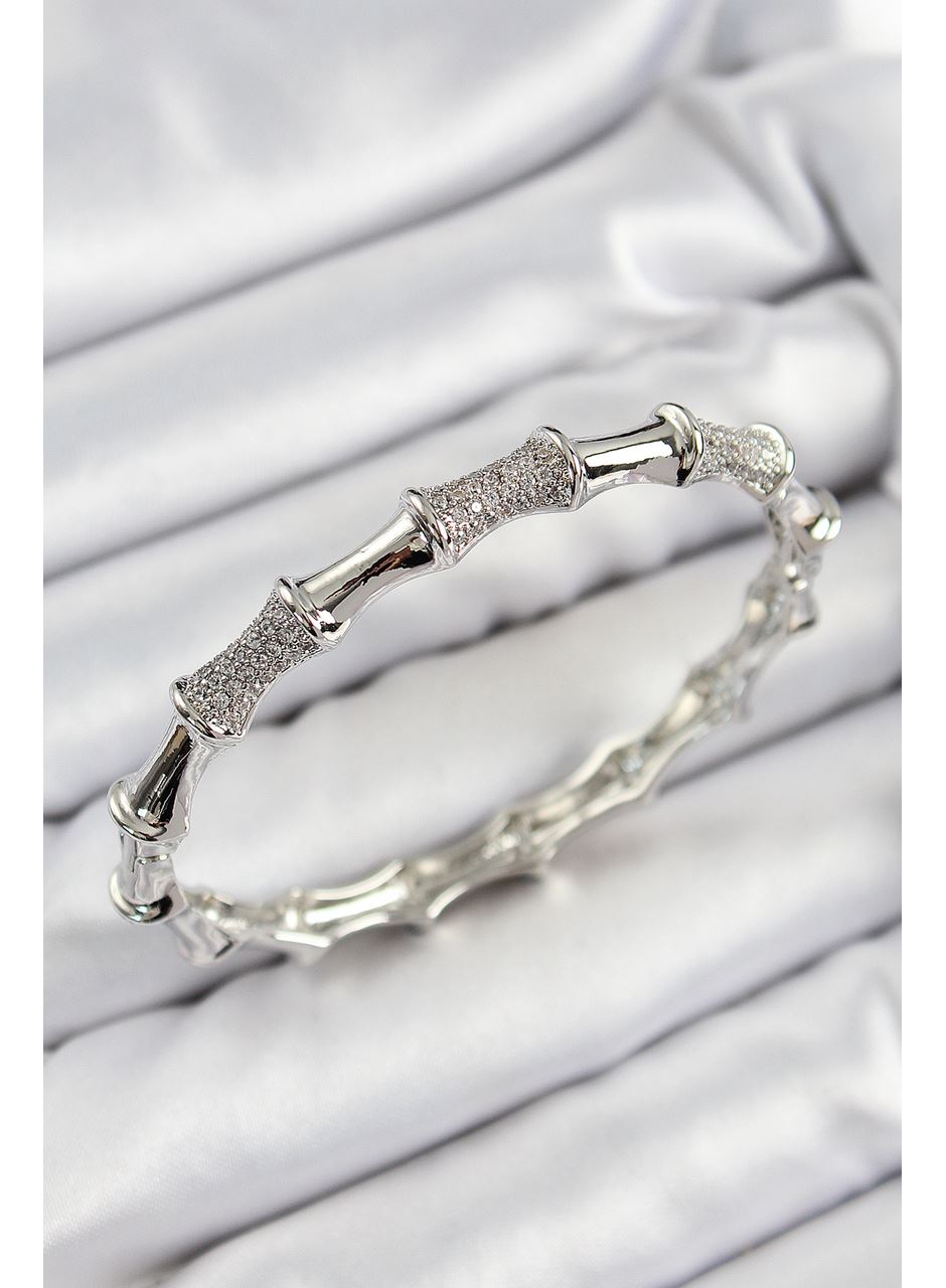 Pirinç Zirkon Taşlı Kemik Model Gümüş Renk Vip Kadın Bileklik