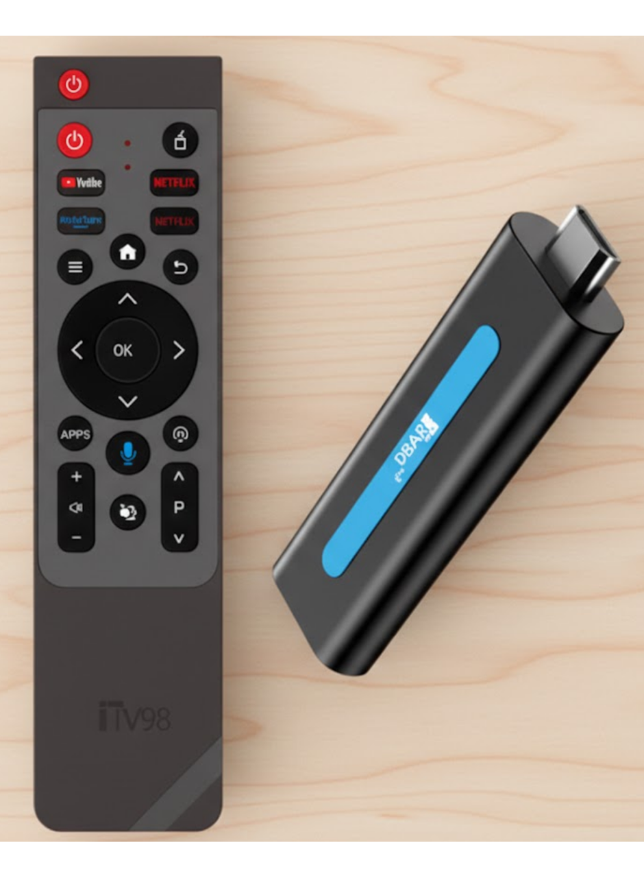 Bas Konuşlu Kumandalı 8K TV Stick Akıcı Yayın Deneyimi