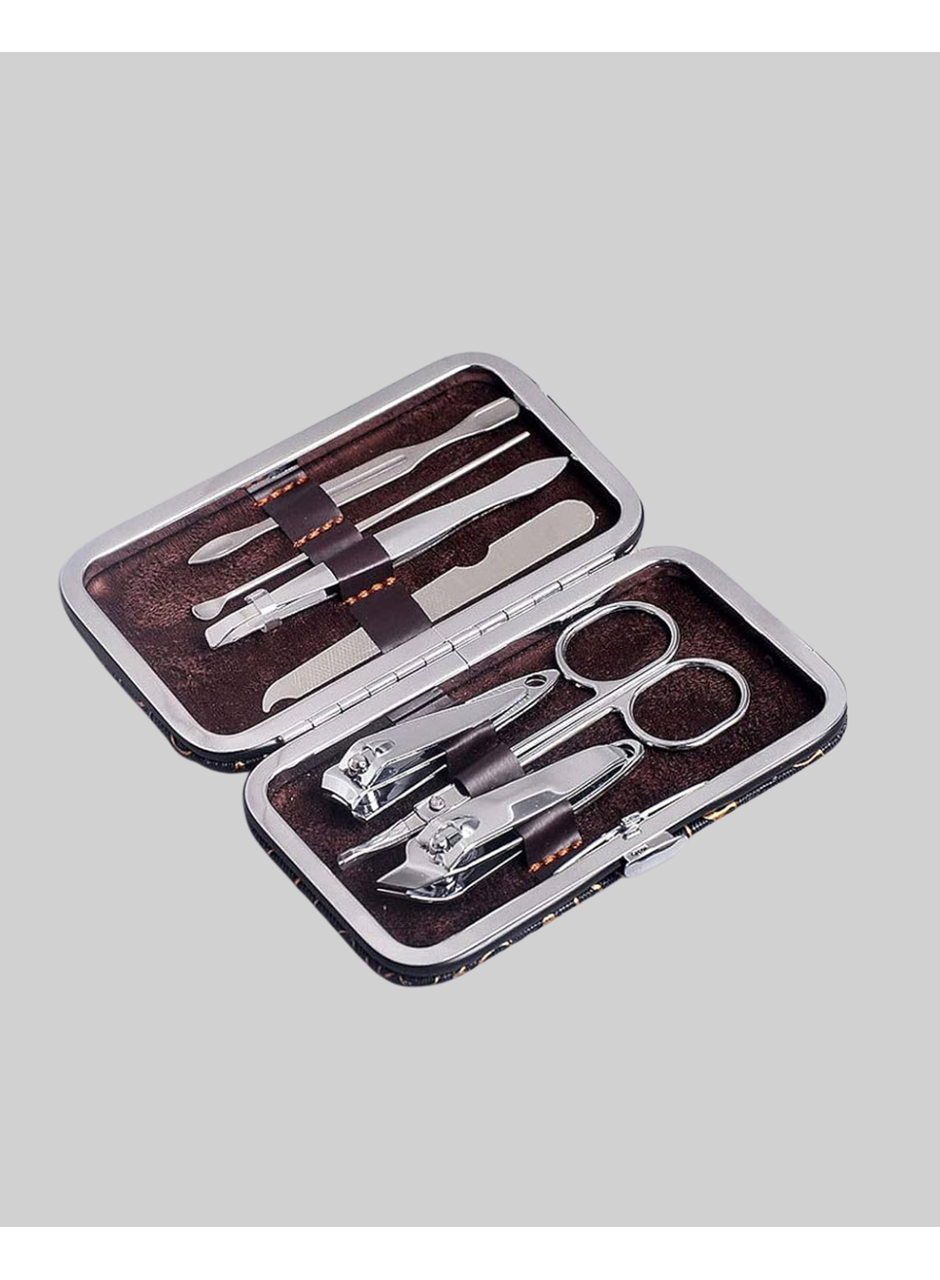Dayanıklı Çelik Aletlerden Oluşan Kişisel Bakım Seti