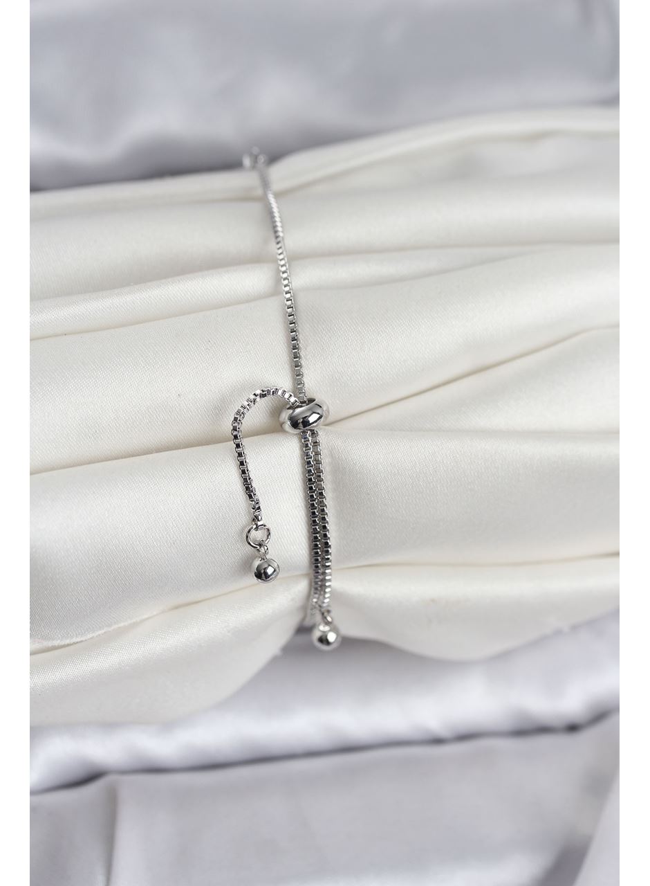 Gümüş Renk Zirkon Taşlı Sıralı Yonca Model Asansörlü Kadın Bileklik