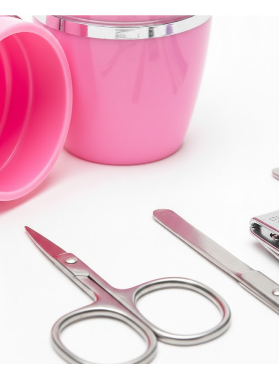 Tırnak Bakım Manikür Pedikür Seti 4 Parça Pembe Pratik Günlük Kullanım