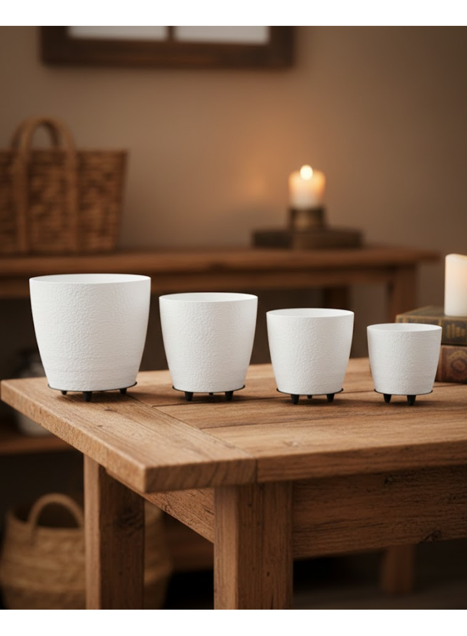 4’lü 3D Şık Beyaz Saksı Seti Modern Ayaklı Dekoratif Vazo