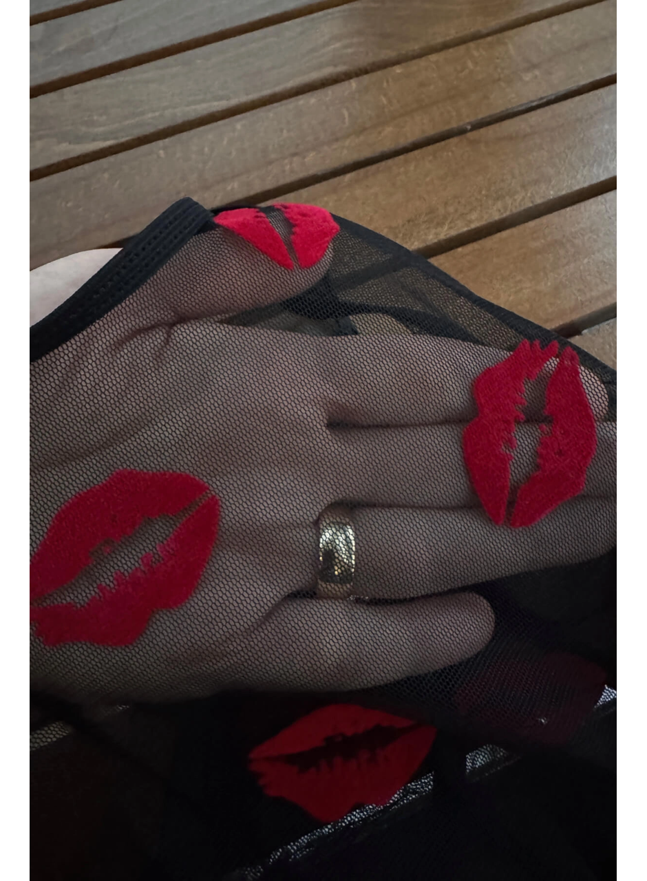 Öpücük Desenli Transparan Siyah Fantazi İç Giyim TM1385