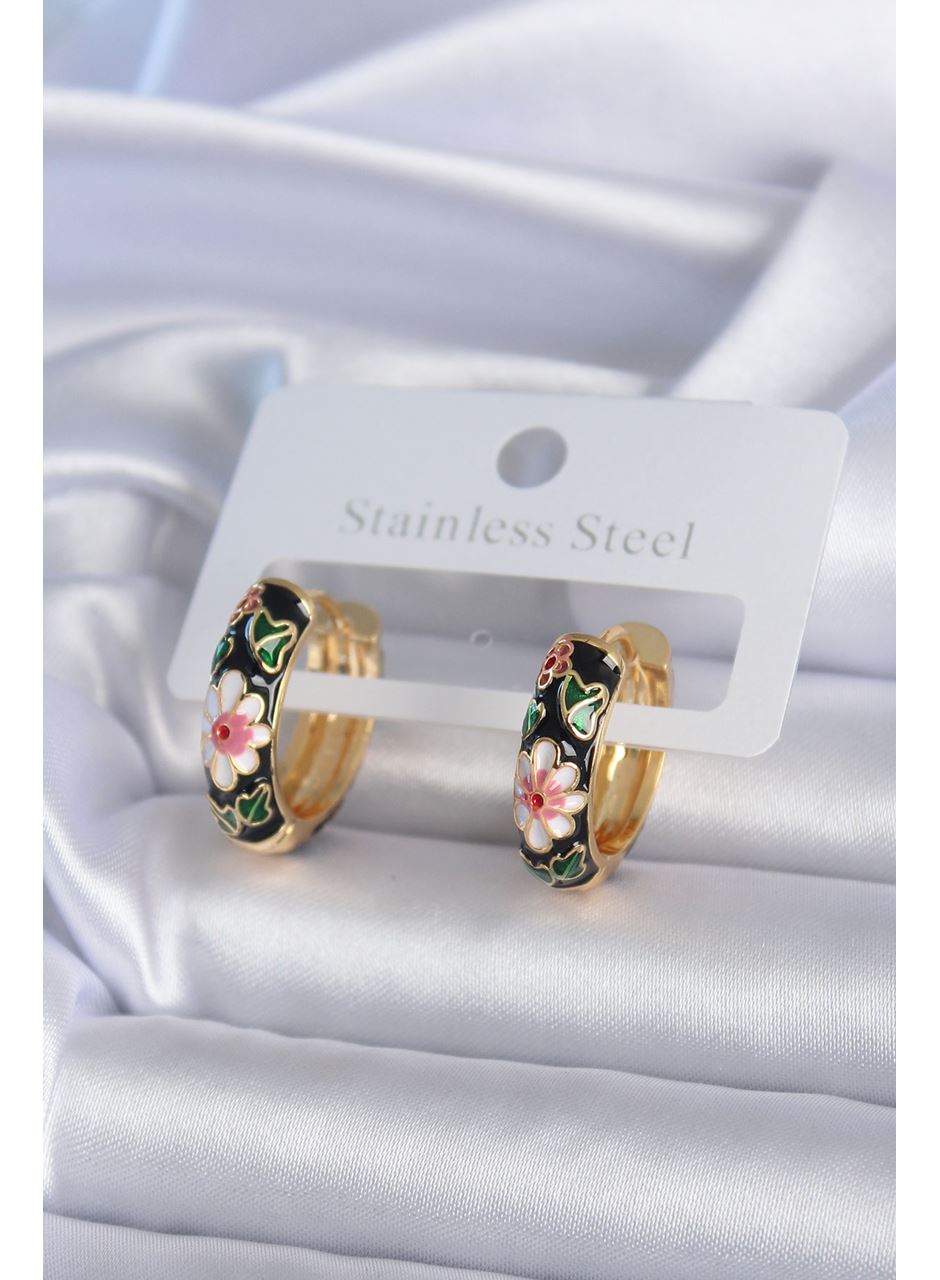 Pirinç Gold Renk Siyah Çiçek İşleme Kadın Küpe